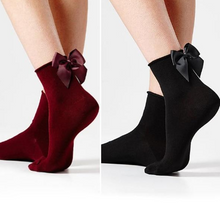 Load image into Gallery viewer, Ribbon Sock