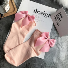 Load image into Gallery viewer, Ribbon Sock