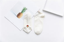 Load image into Gallery viewer, Smiley Face Sock